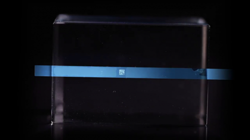 “碼”上見真章——瑞豐恒激光塑料帶打標(biāo)技術(shù)解析