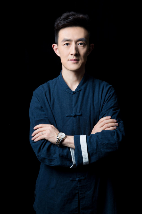 华佗手刘晓飞  以 AI 赋能实体，开创云商康养大健康新生态