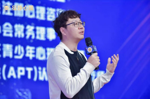 ���з��� ����δ���������Ľ����������ͥ�����������������Բ����Ļ