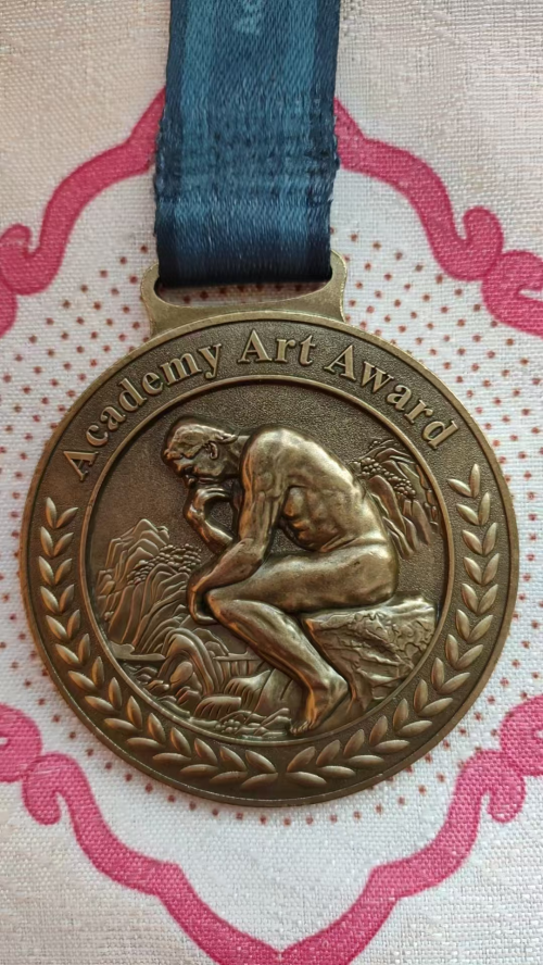 张焕民——“红墙”铸就风骨·馆藏定义高度 张焕民——“红墙”铸就风骨·馆藏定义高度