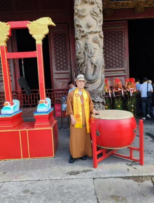 释慧旺《一代标杆;艺界高峰》彰显当代艺术精神