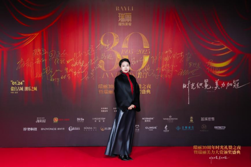 从“借势”到“创造”：解构斑小将“红马”精神符号，看国货品牌的文化战略进阶-中华新闻