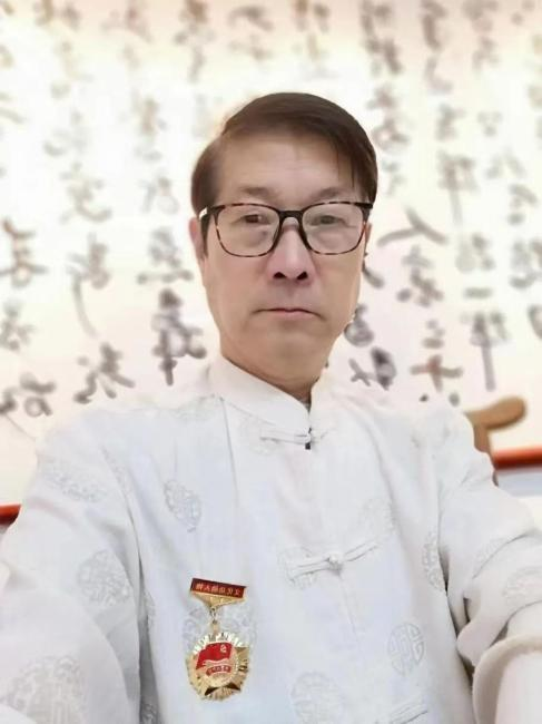 许炳荣——国际高端收藏