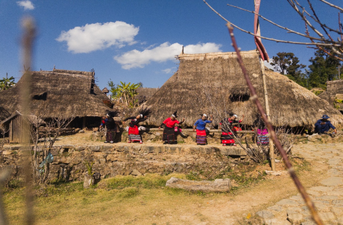 家风承文脉 非遗护佤寨——安徽财经大学学子探秘翁丁非遗保护区传承新路径