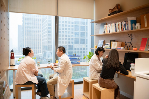 从悦己消费到开心工作：名创优品致力打造创意型组织新标杆