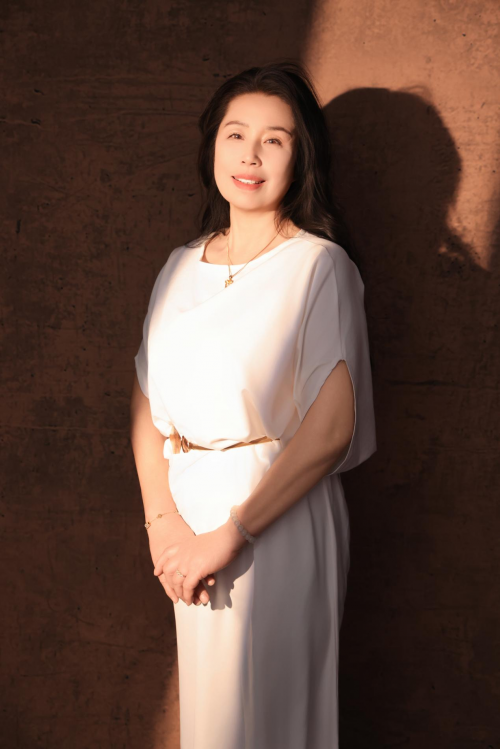 2026年俩会特别报道 新时代最美奋斗者—辛言香用角色温暖人间,以初心致敬时代第3张-环球新闻网 2026年俩会特别报道 新时代最美奋斗者—辛言香用角色温暖人间,以初心致敬时代第3张