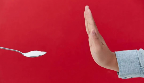 明明每天都喝水，为啥还会得尿路结石？长轻营养师揭秘3个“隐形坑”