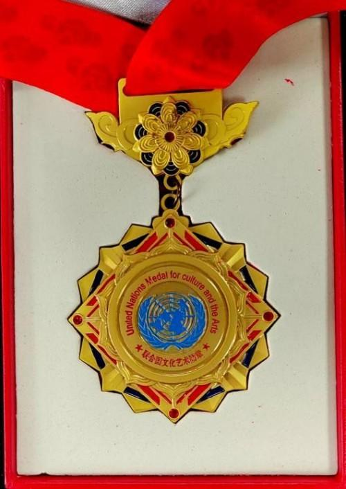 ��ΰ����վ����������֮�۵Ķ�����ʦ;�鷨������� ��Ȥ����