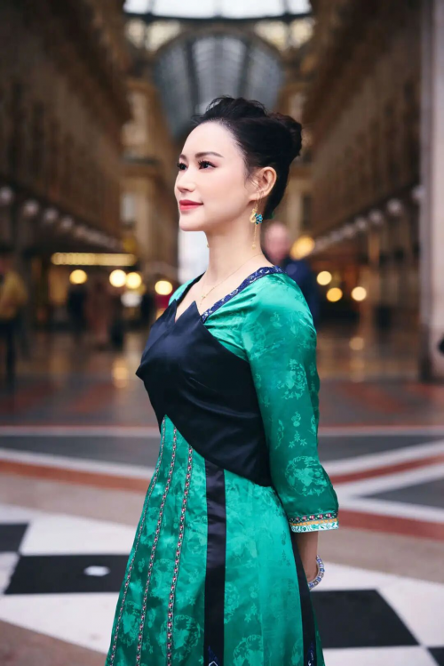 邓超予获授海南自贸港琼海文旅推广大使 助力海南文旅