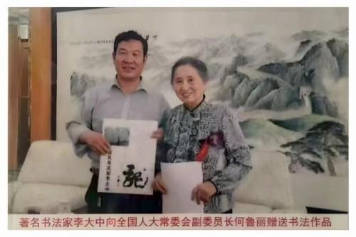 �����������ա����ڷ�����������