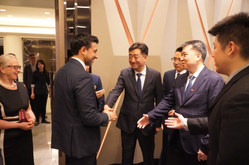 中加新能源汽车产业落地新突破:大象汽车(ZO MOTORS)、METRO EV与潍柴新能源签署三方战略协议,本土化组装进军加拿大第3张-齐鲁新闻网 中加新能源汽车产业落地新突破:大象汽车(ZO MOTORS)、METRO EV与潍柴新能源签署三方战略协议,本土化组装进军加拿大第3张