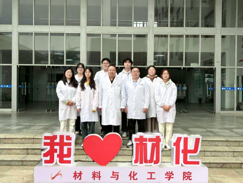 破局羽绒洗护痛点 洁羽新材以绿色创新模式赋能产业升级惠及农户 .