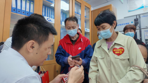 拨开无声之幕，点亮听的世界：欧利尔助听器惠泽河南听力困难群众