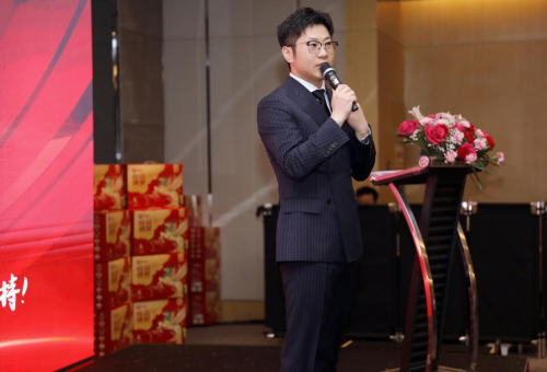 司鹏玉——睿曼西服核心合伙人，以匠心定制重塑现代绅士着装美学