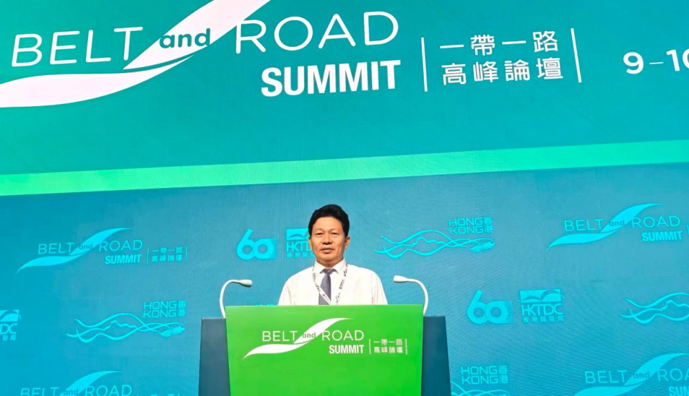 丝路风来香江暖医道无界天地宽!第十一届“一带一路论坛”访国内国际双院士李乘伊(图2)