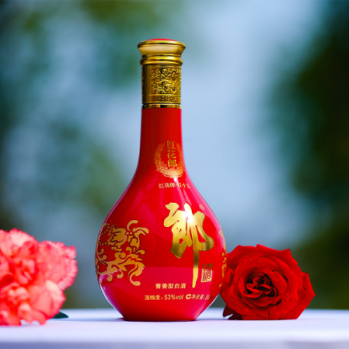 商务宴请用什么酒?400—500元档成主流,三条路线各有对应