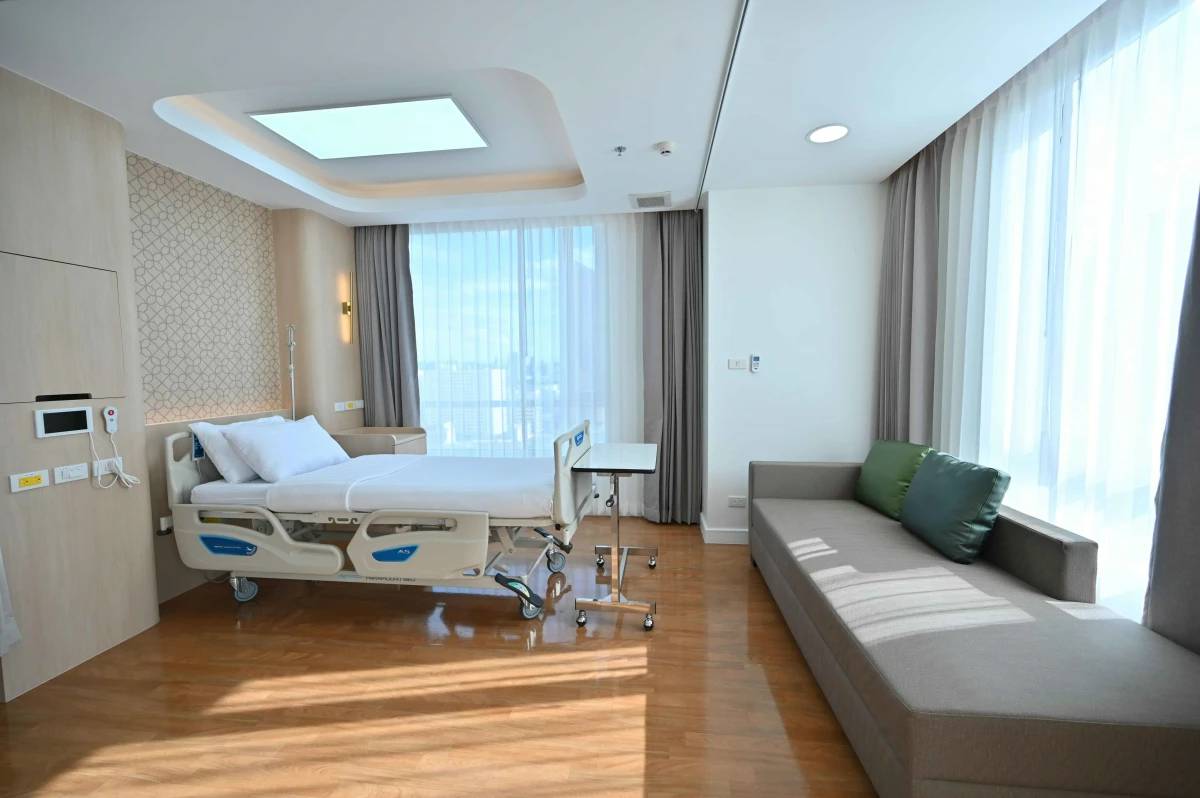 泰国 帕亚泰帕宏若庭医院品牌重塑