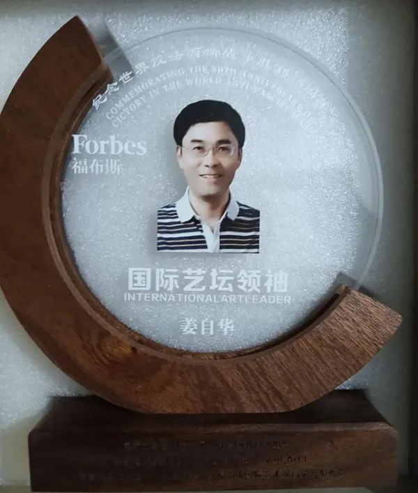 �����ʾ۽�������Զ�������ҡ����Ի�