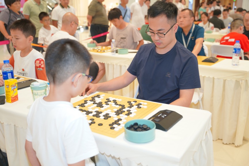 524人品牌围棋大赛落地成都，助力相关赛事遍地开花