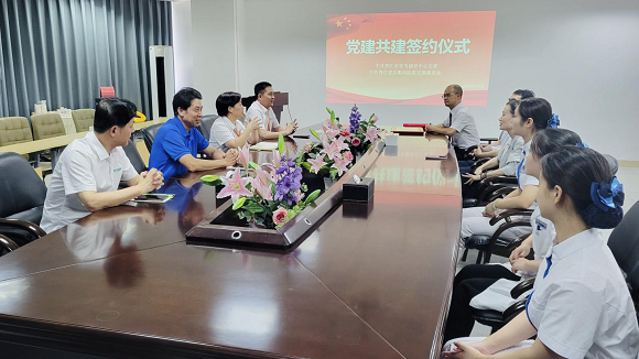 晋江爱尔眼科医院与晋江市社会福利中心开展党建共建活动，携手共筑爱眼防线