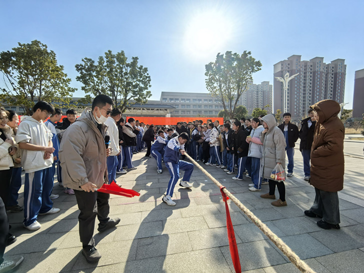 https://img2.danews.cc/upload/images/20241231/5a8152125f06c1d2f1e3cb1898c30a85.jpg