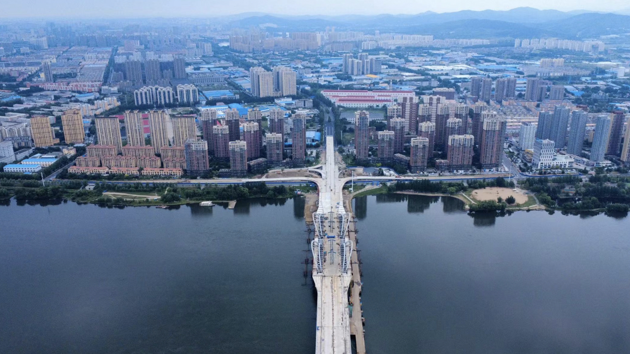 https://img2.danews.cc/upload/images/2025-07-07/kPJpjNPUOhIEimages.png