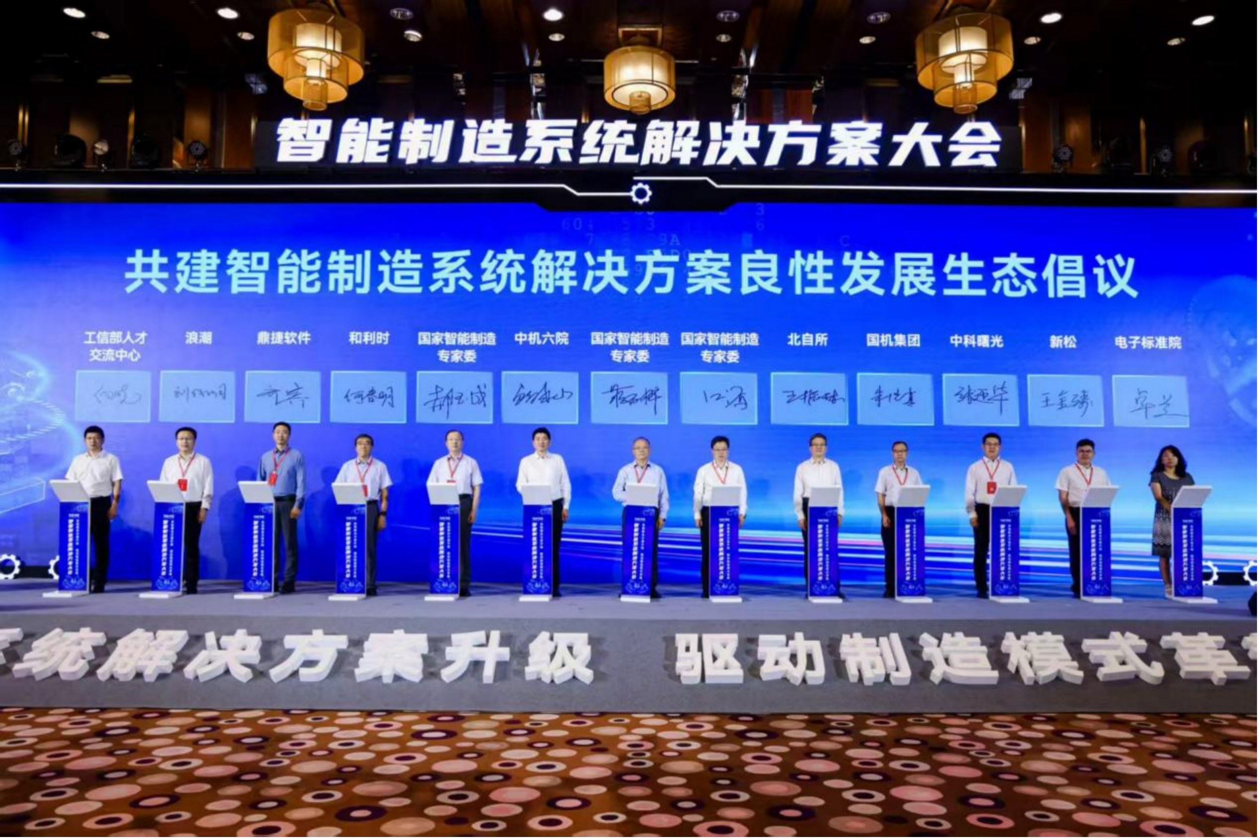 https://img2.danews.cc/upload/images/2025-08-25/imageswYieaGraEklF.png