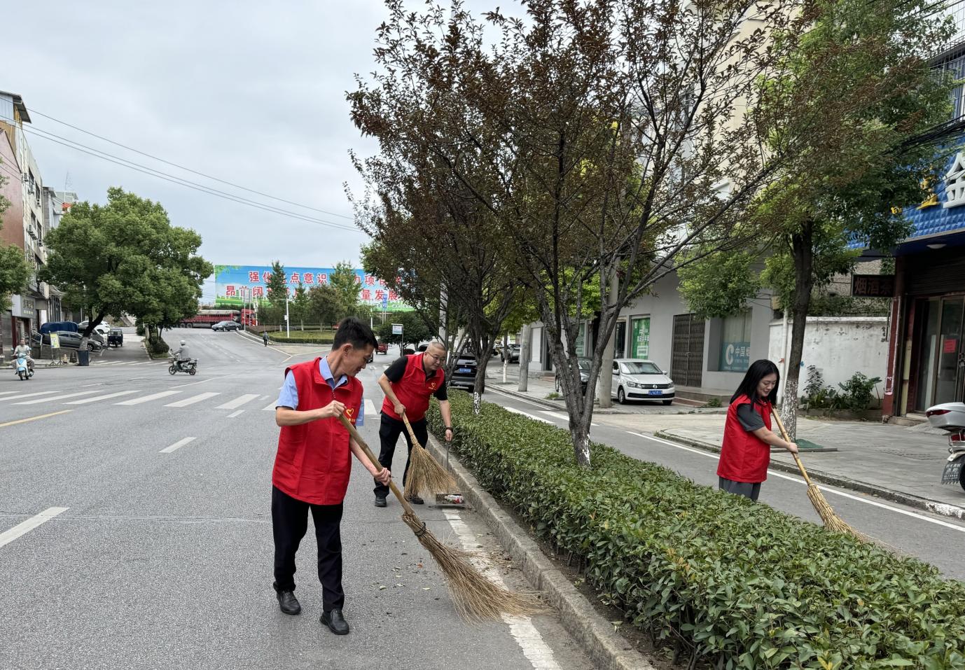 党建共建聚合力 共同缔造谱新篇