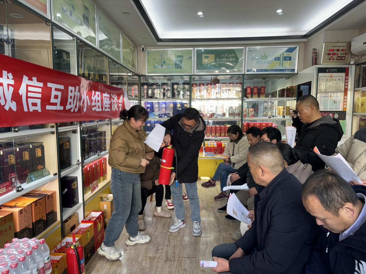 武穴烟草：心服务，新画卷，绘就客我同心圆