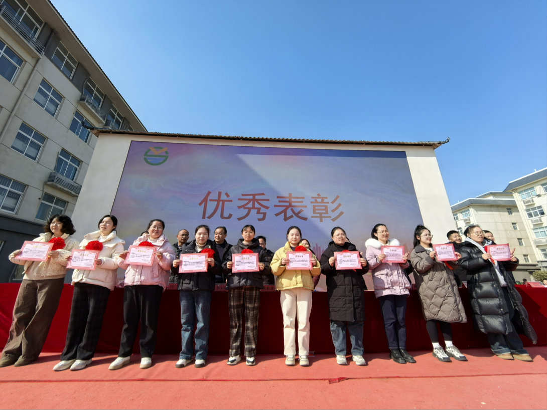 https://img2.danews.cc/upload/images/20250214/85a0dcd27ee7a974c56585bdb4c57cca.png
