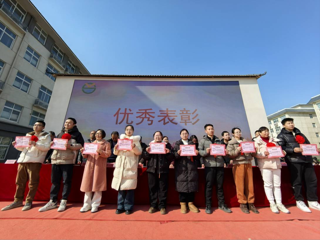 https://img2.danews.cc/upload/images/20250214/a1fd23248773ea2659c2a27b24f0ce6d.png