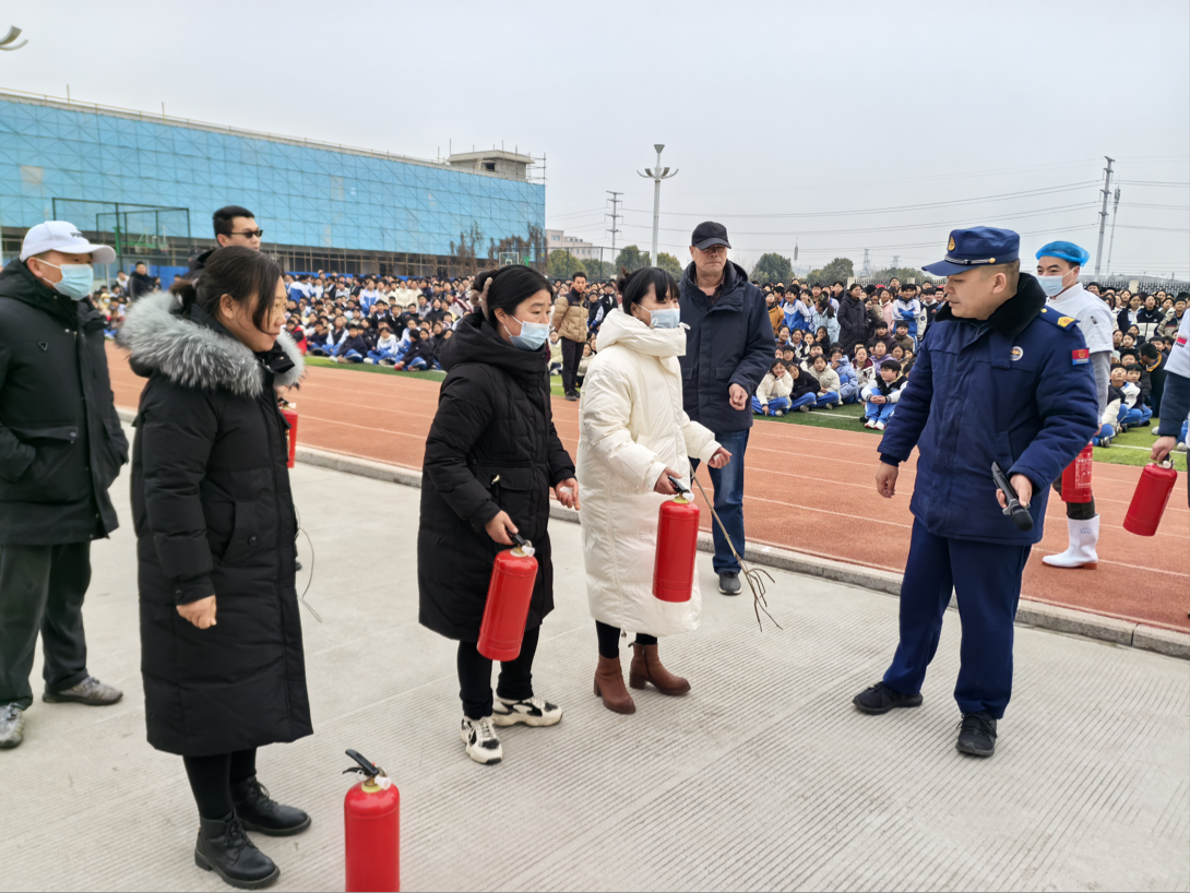 https://img2.danews.cc/upload/images/20250220/912d09deba551c942f4d31024ff3fe62.png