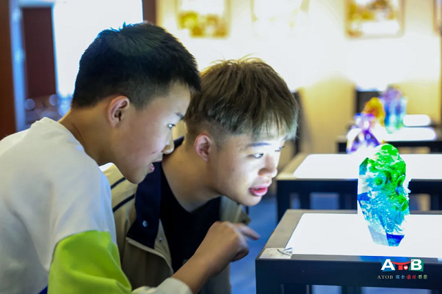 青董局艺术雅集：「水墨丹青·琉璃焕彩」与艺术家共探美学新思