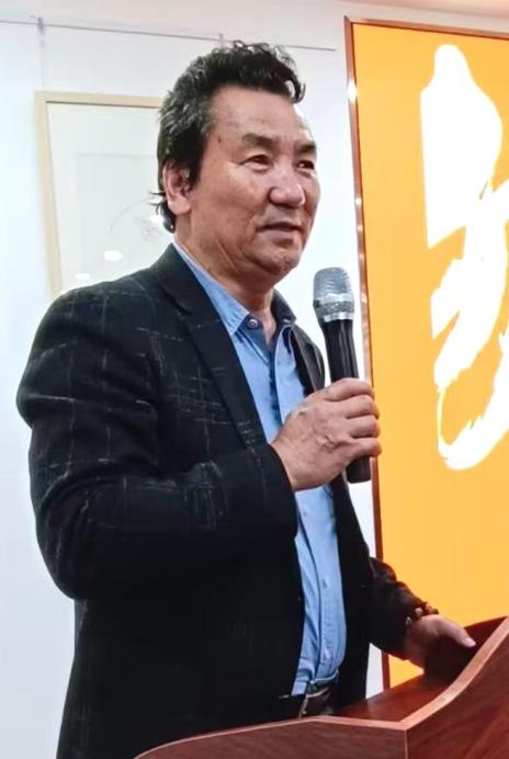 üǽ黭- Ӣ