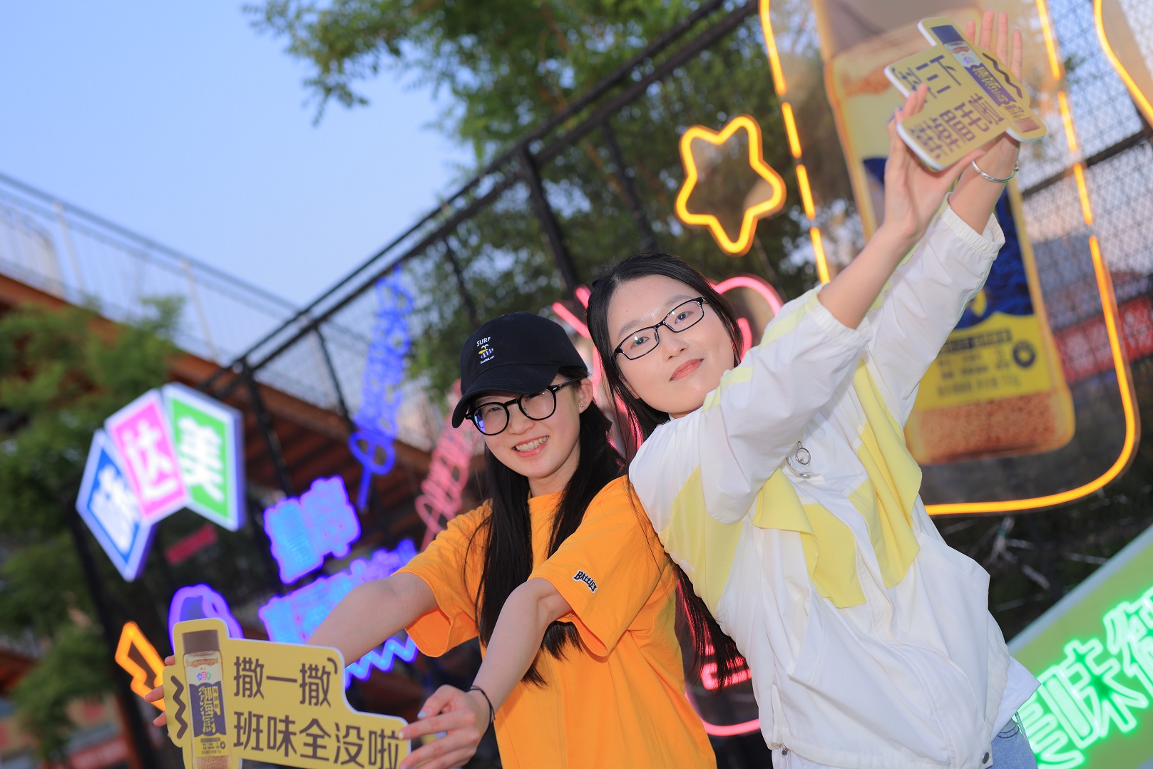 https://p0-xtjj-private.juejin.cn/tos-cn-i-73owjymdk6/258d9f04066f442dbd67f5f318098bc9~tplv-73owjymdk6-jj-mark-v1:0:0:0:0:5o6Y6YeR5oqA5pyv56S-5Yy6IEAg5paw6K6v5oql:q75.awebp?policy=eyJ2bSI6MywidWlkIjoiMTQxNDQyNzA1ODEyMDEwNyJ9&rk3s=e9ecf3d6&x-orig-authkey=f32326d3454f2ac7e96d3d06cdbb035152127018&x-orig-expires=1747118121&x-orig-sign=TBQ5EWyUm%2BVJXp2r9itKGceh83c%3D
