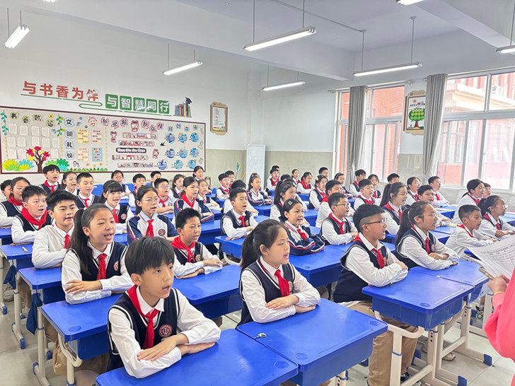https://img2.danews.cc/upload/images/20250526/4af9a2db6df8ed708a3d164536034ff9.jpg