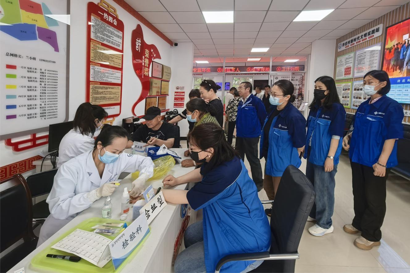 〖社会媒体投稿-社会责任〗中交一航局五公司安装工程处党支部联合共建单位组织主题义诊活动-李冬梅 (1)