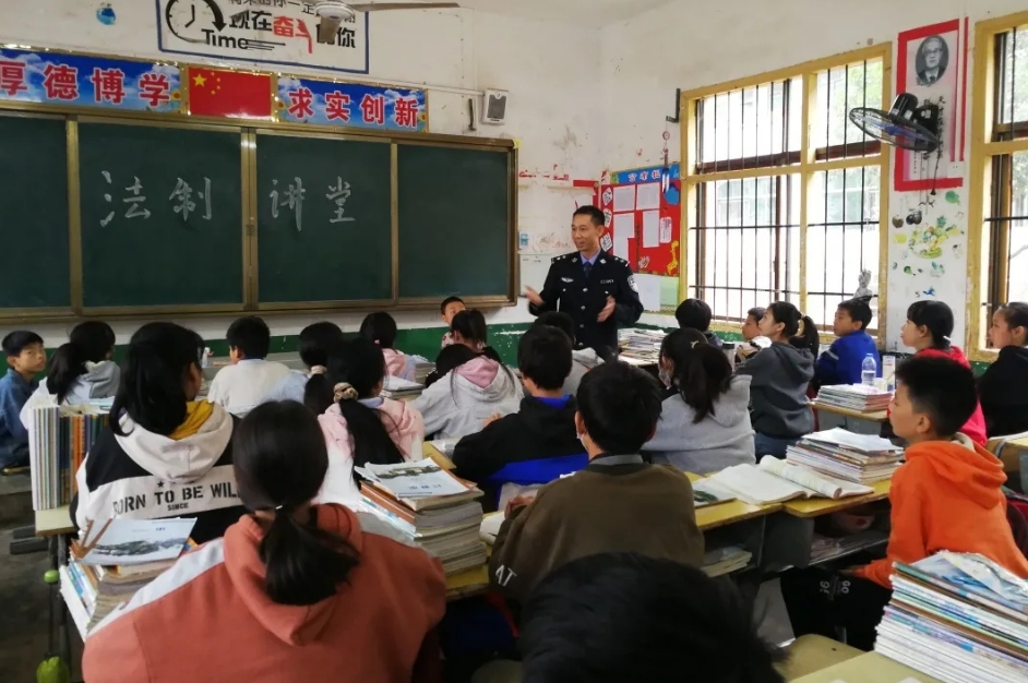 https://img2.danews.cc/upload/images/20250621/f8ec6f7432705cb7882a1ad22ca18a05.png
