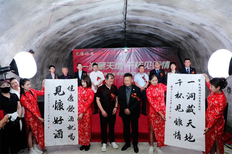https://img2.danews.cc/upload/images/20250623/e78007f172419ce6a9e2d32c23e7845f.jpg