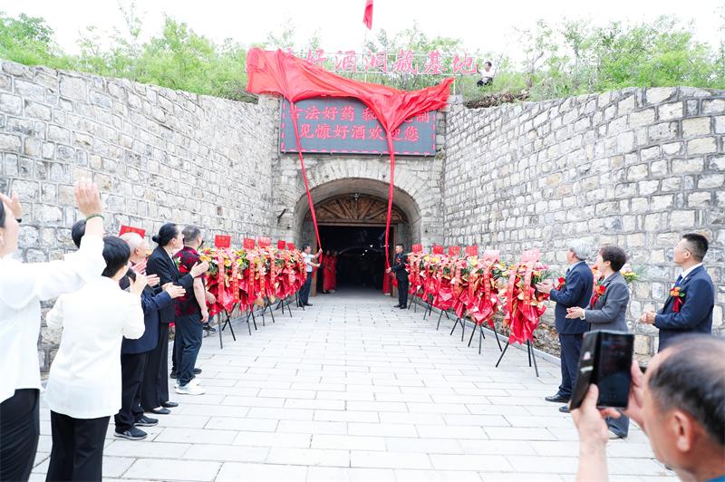 https://img2.danews.cc/upload/images/20250623/f084c25850ac053dcb93cb0bb44738a7.jpg