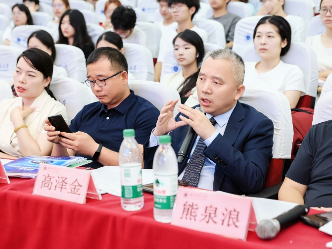 https://img2.danews.cc/upload/images/20250624/7537fe0b5d029f003bc2f8e820c2e541.png