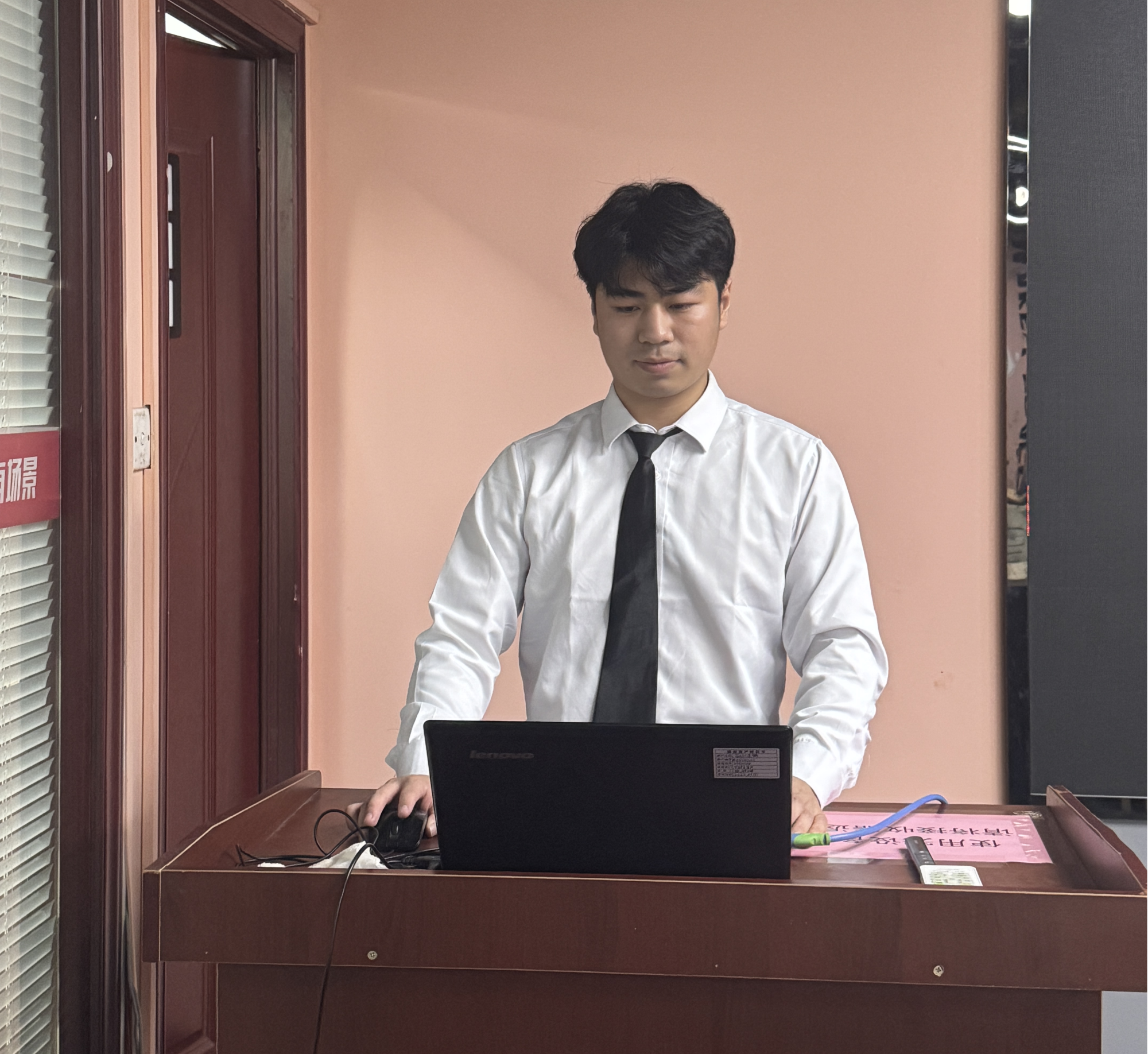 https://img2.danews.cc/upload/images/20250626/64c69241c17f6260f17900d75924040a.png