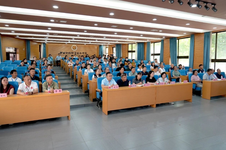 https://img2.danews.cc/upload/images/20250627/68153066ef4b52e3611607790474a08e.png