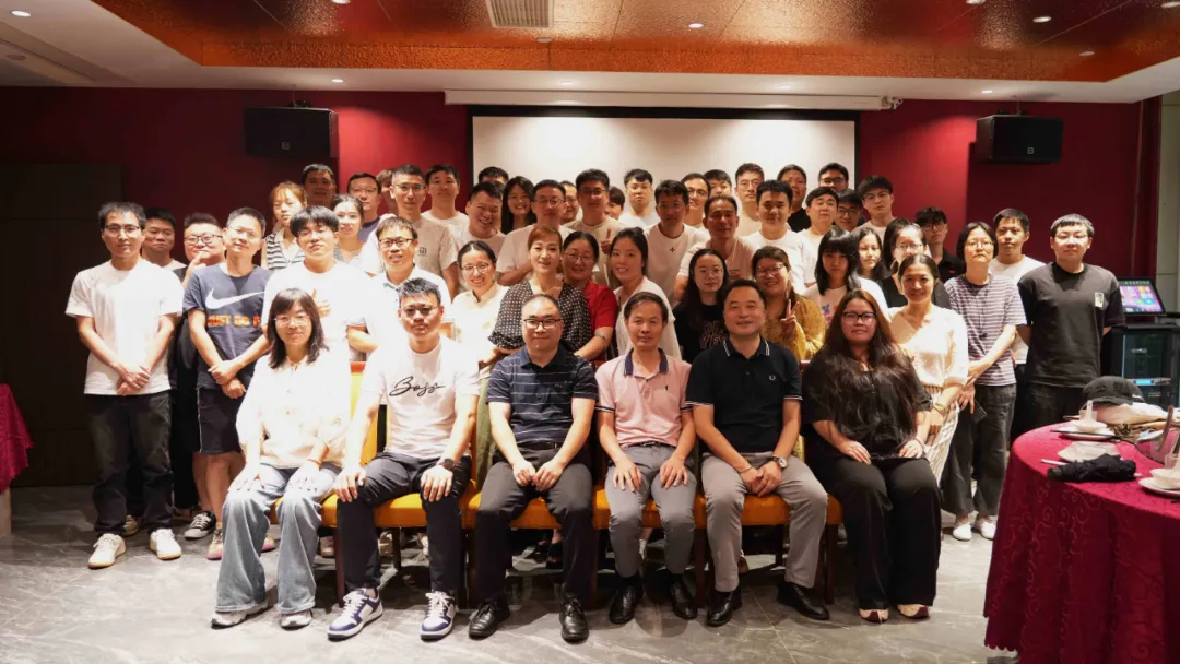 https://img2.danews.cc/upload/images/20250728/9cdb74b59aa63165ad7d43b32a887136.png
