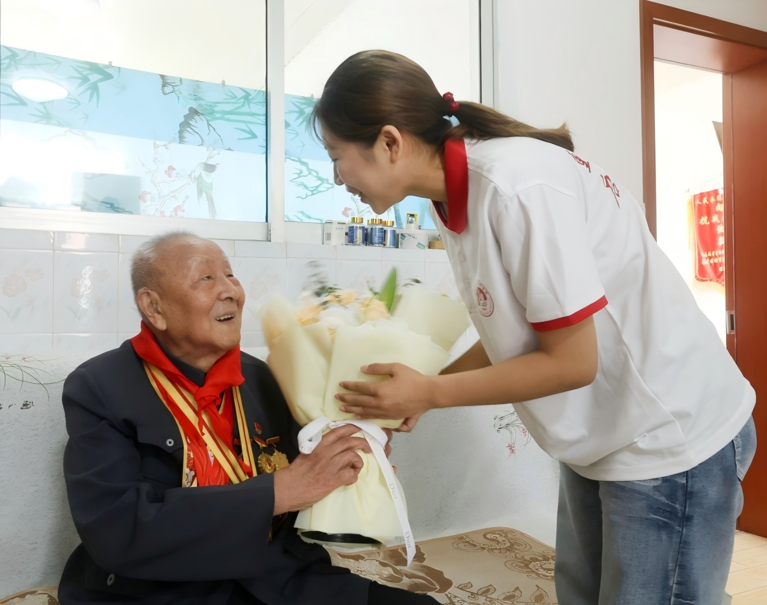 https://img2.danews.cc/upload/images/20250803/bd56375152448d11812a22c1c7971a66.jpg