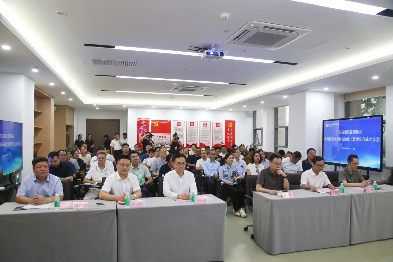 https://img2.danews.cc/upload/images/20250806/e9104507fcbefa0c596563dd0b7b4a2d.jpg