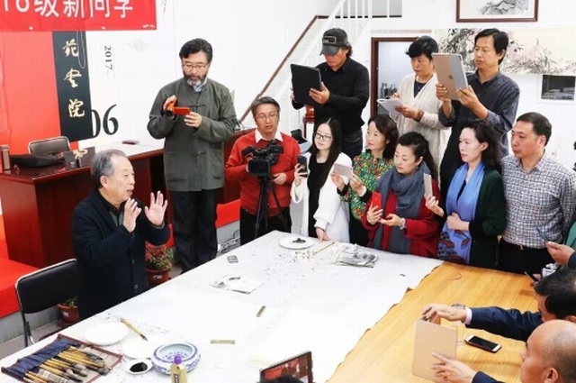https://img2.danews.cc/upload/images/20250818/f1ac67dd18b1cb13f60dc5a4d2a5c7bf.jpg