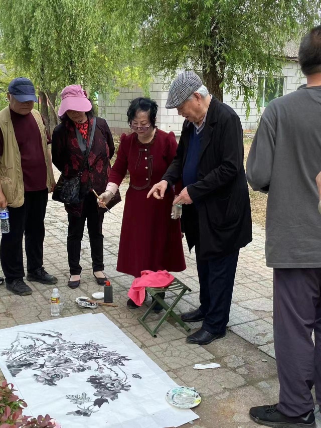 https://img2.danews.cc/upload/images/20250824/98185bd84045de67768a7dd482b592ff.jpg