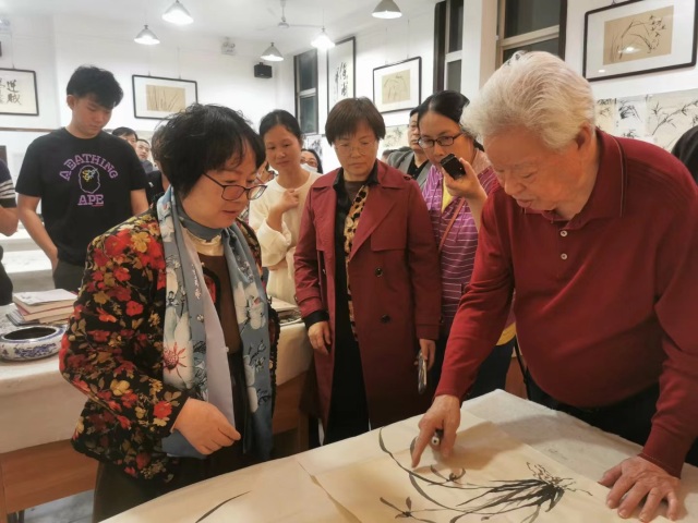 https://img2.danews.cc/upload/images/20250824/a92491b7adde1d7bb18303ee7b397ee3.jpg