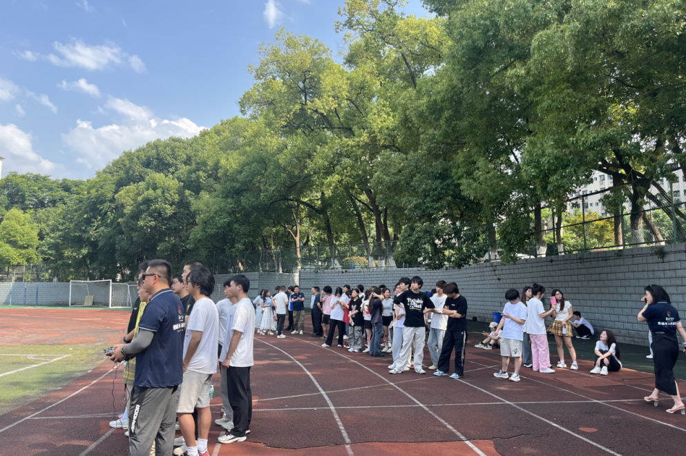 https://img2.danews.cc/upload/images/20250915/dadac531271c79a47cb9c82f33a7483c.png